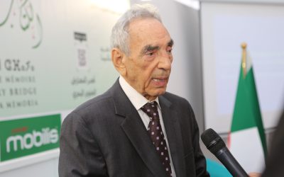 عبد المالك مرتاض يدعو لتأسيس جائزة ثقافية جزائرية