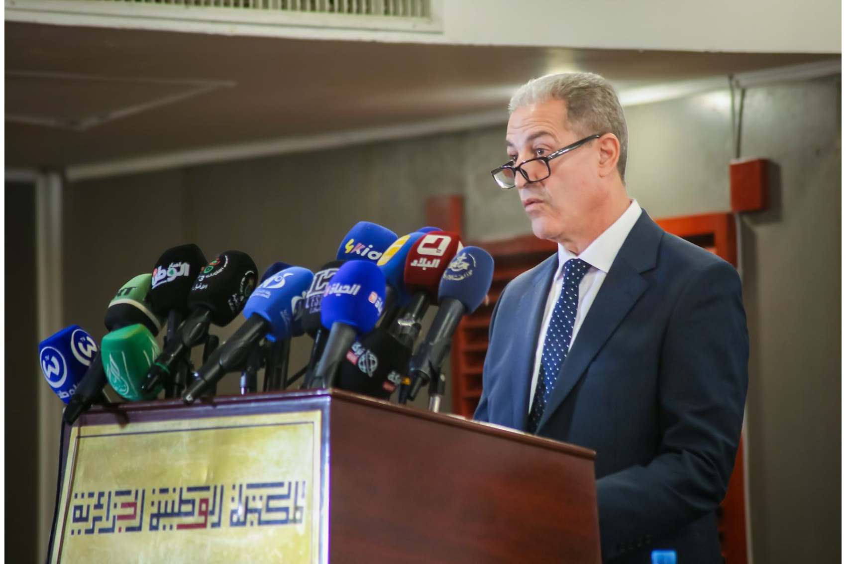 ملخص الندوة الصحفية التي أشرف عليها المحافظ السيد محمد إقرب حول الطبعة الـ28 للصالون الدولي للكتاب